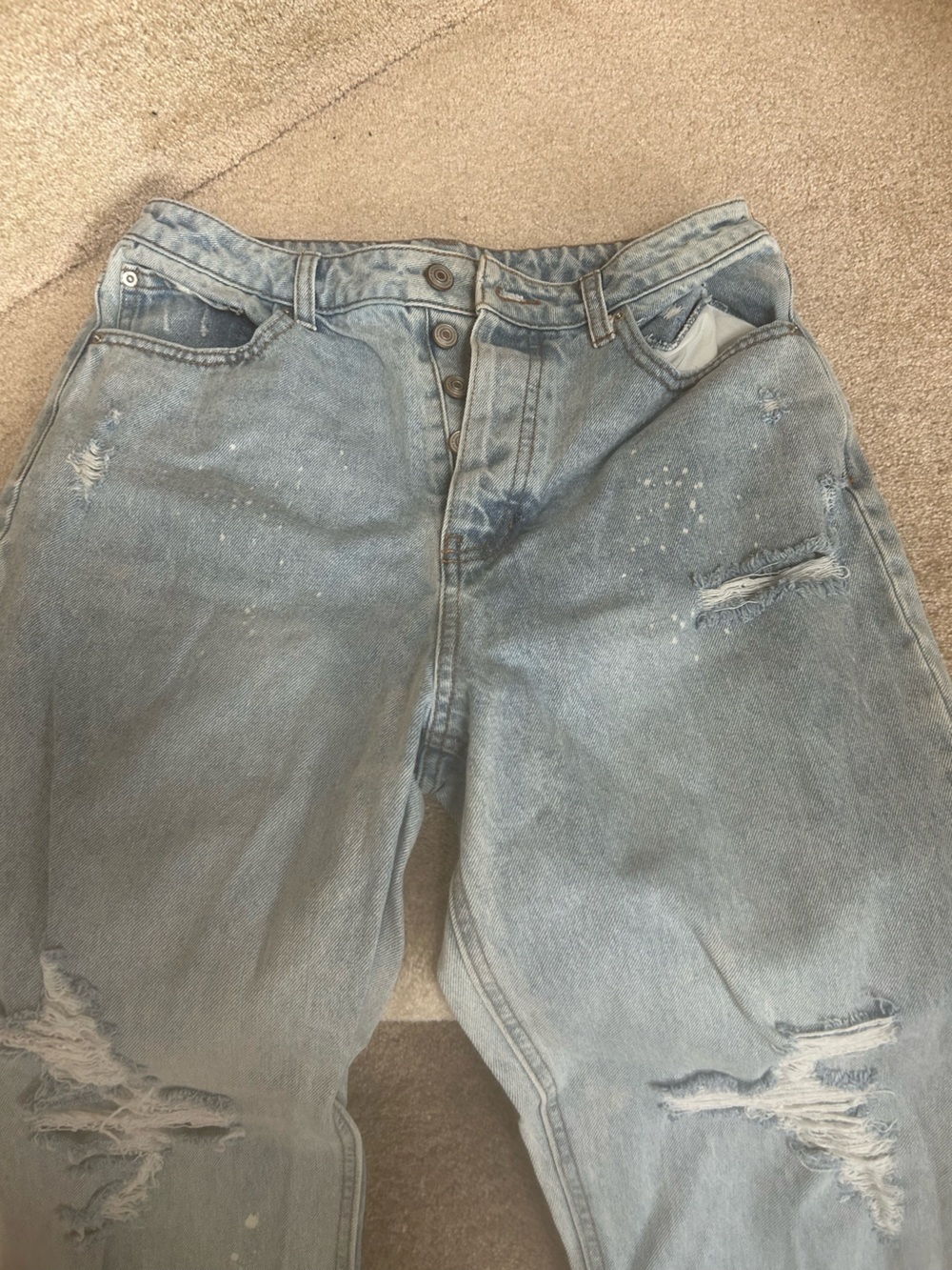 Old Navy Light Blue Relaxed Distressed Men’s Jeans